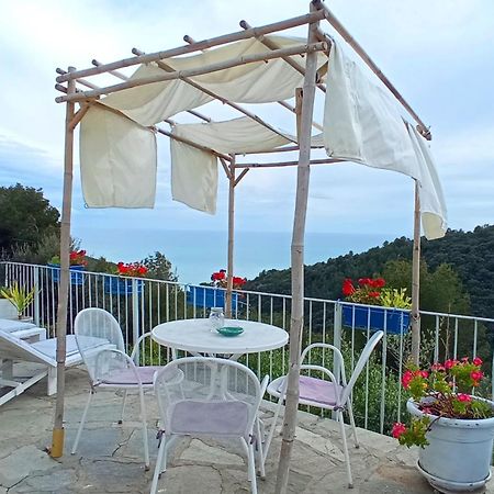 Message In A Bottle Bed And Breakfast Camporosso (Liguria) Exterior foto