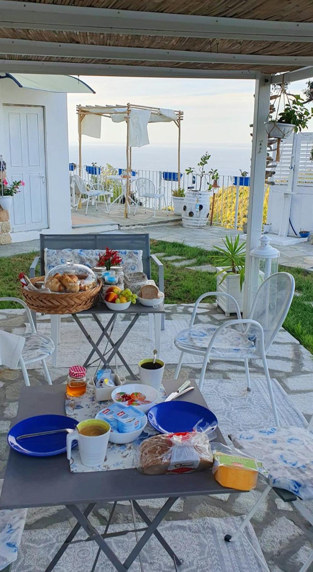 Message In A Bottle Bed And Breakfast Camporosso (Liguria) Exterior foto