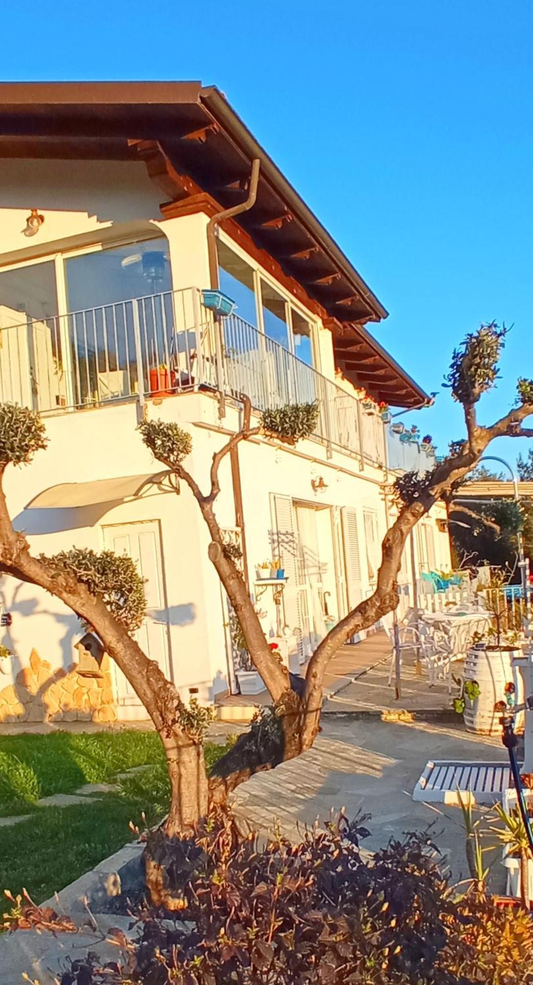 Message In A Bottle Bed And Breakfast Camporosso (Liguria) Exterior foto